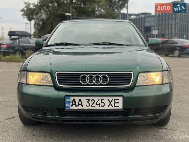 Зеленый Ауди А4, объемом двигателя 1.78 л и пробегом 188 тыс. км за 5000 $, фото 1 на Automoto.ua