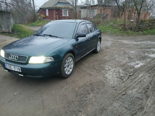 Зелений Ауді А4, об'ємом двигуна 0 л та пробігом 257 тис. км за 1600 $, фото 2 на Automoto.ua