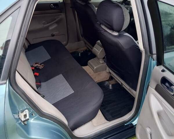 Зеленый Ауди А4, объемом двигателя 1.6 л и пробегом 400 тыс. км за 3000 $, фото 10 на Automoto.ua