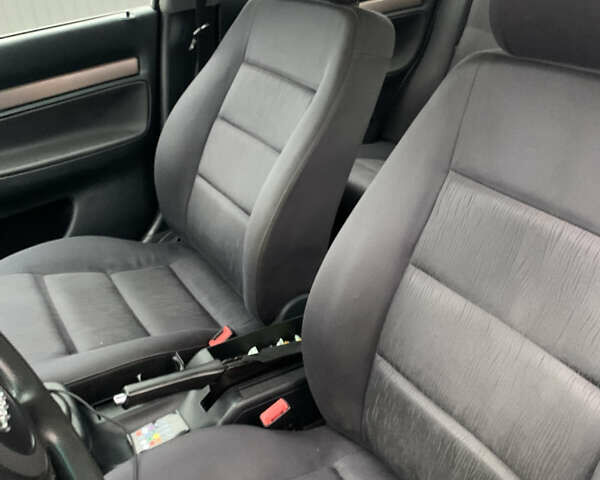 Зелений Ауді А4, об'ємом двигуна 1.9 л та пробігом 283 тис. км за 3900 $, фото 14 на Automoto.ua