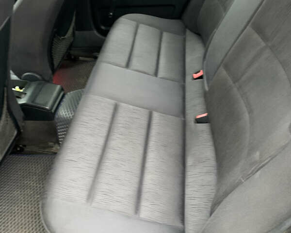 Зелений Ауді А4, об'ємом двигуна 1.9 л та пробігом 283 тис. км за 3900 $, фото 20 на Automoto.ua