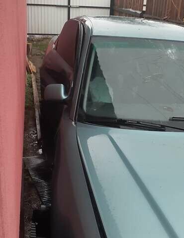 Зелений Ауді А4, об'ємом двигуна 1.78 л та пробігом 350 тис. км за 1500 $, фото 4 на Automoto.ua