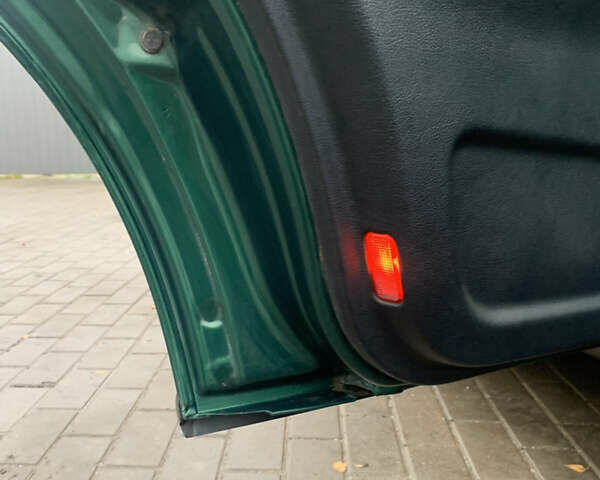 Зелений Ауді А4, об'ємом двигуна 1.9 л та пробігом 283 тис. км за 3900 $, фото 24 на Automoto.ua