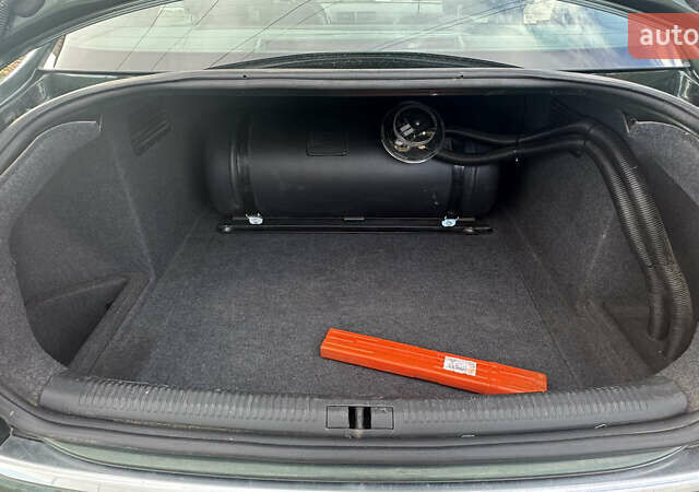 Зелений Ауді А4, об'ємом двигуна 1.98 л та пробігом 263 тис. км за 4700 $, фото 14 на Automoto.ua