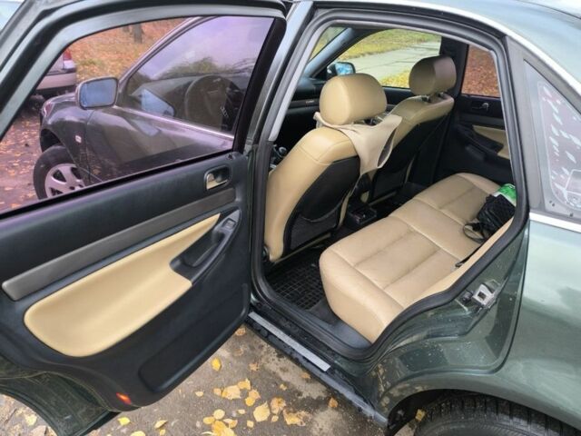 Ауді А4 2001 у Житомирі на Automoto.ua Зелений Ауді А4, об'ємом двигуна 1.9 л та пробігом 295 тис. км за 1800 $, фото 7 на Automoto.ua