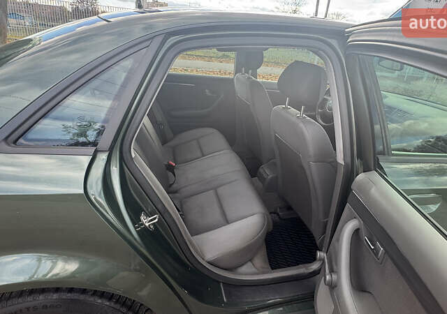 Зелений Ауді А4, об'ємом двигуна 1.98 л та пробігом 263 тис. км за 4700 $, фото 13 на Automoto.ua