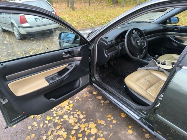 Ауді А4 2001 у Житомирі на Automoto.ua Зелений Ауді А4, об'ємом двигуна 1.9 л та пробігом 295 тис. км за 1800 $, фото 4 на Automoto.ua