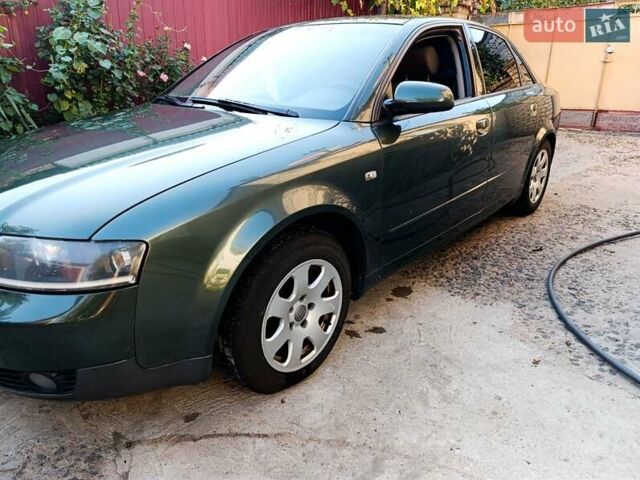 Зелений Ауді А4, об'ємом двигуна 1.78 л та пробігом 400 тис. км за 5000 $, фото 7 на Automoto.ua