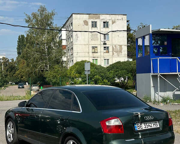 Зеленый Ауди А4, объемом двигателя 2.5 л и пробегом 230 тыс. км за 3500 $, фото 3 на Automoto.ua