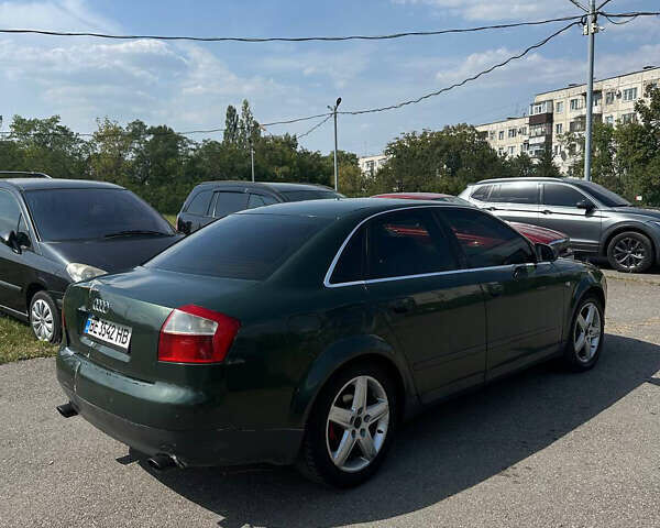 Зеленый Ауди А4, объемом двигателя 2.5 л и пробегом 230 тыс. км за 3500 $, фото 5 на Automoto.ua