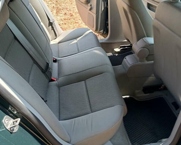 Зеленый Ауди А4, объемом двигателя 1.98 л и пробегом 220 тыс. км за 7200 $, фото 7 на Automoto.ua