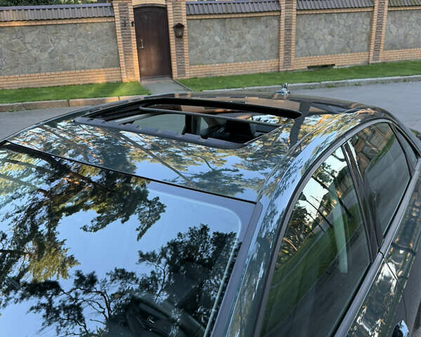 Зеленый Ауди А4, объемом двигателя 2 л и пробегом 59 тыс. км за 21900 $, фото 16 на Automoto.ua