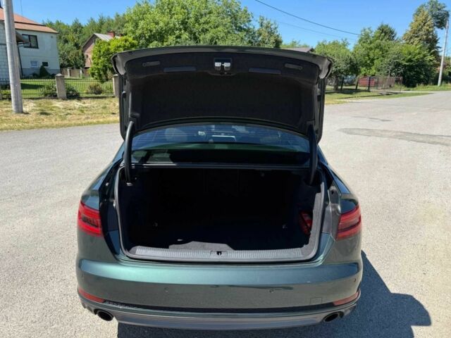 Зеленый Ауди А4, объемом двигателя 2 л и пробегом 127 тыс. км за 8500 $, фото 11 на Automoto.ua