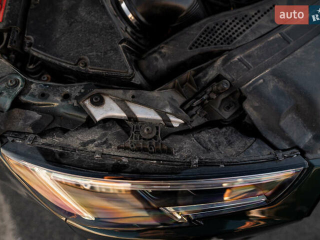 Зелений Ауді А4, об'ємом двигуна 1.98 л та пробігом 47 тис. км за 30000 $, фото 60 на Automoto.ua