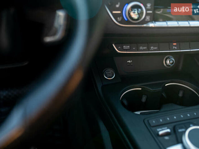 Зелений Ауді А4, об'ємом двигуна 1.98 л та пробігом 47 тис. км за 30000 $, фото 34 на Automoto.ua