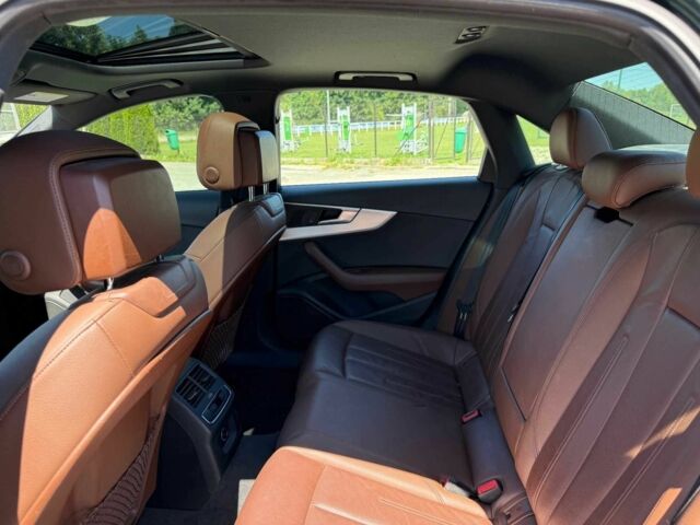 Зеленый Ауди А4, объемом двигателя 2 л и пробегом 89 тыс. км за 9000 $, фото 17 на Automoto.ua