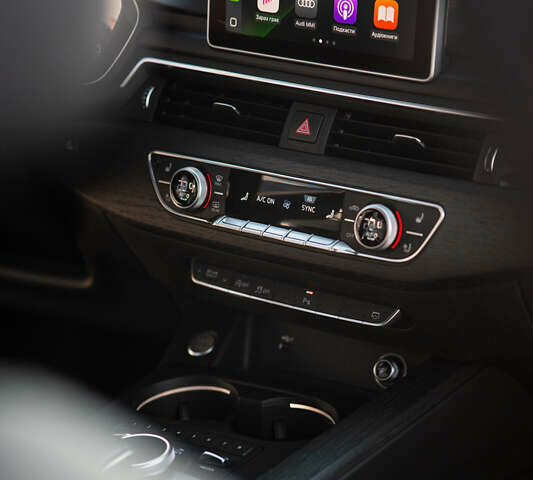 Зелений Ауді А4, об'ємом двигуна 1.98 л та пробігом 47 тис. км за 30000 $, фото 37 на Automoto.ua