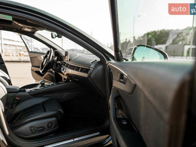 Зелений Ауді А4, об'ємом двигуна 1.98 л та пробігом 47 тис. км за 30000 $, фото 22 на Automoto.ua