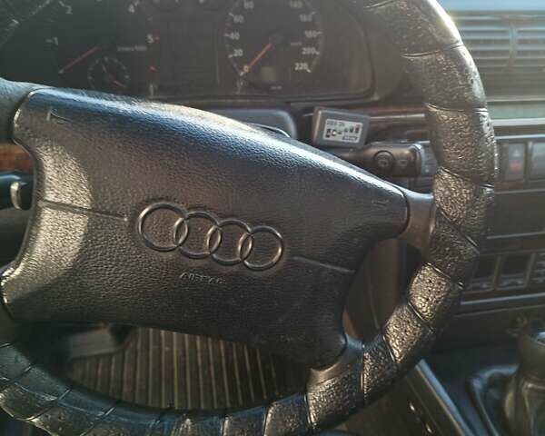 Зелений Ауді А4, об'ємом двигуна 1.9 л та пробігом 252 тис. км за 2800 $, фото 8 на Automoto.ua