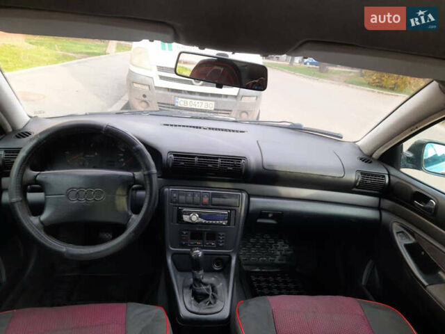 Зеленый Ауди А4, объемом двигателя 1.9 л и пробегом 422 тыс. км за 3600 $, фото 7 на Automoto.ua