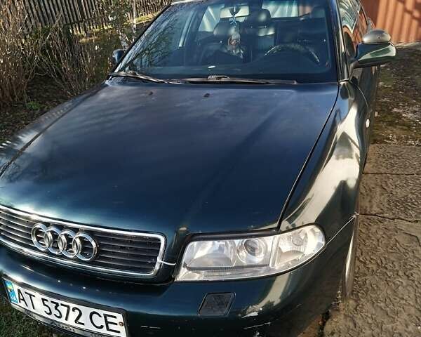Зелений Ауді А4, об'ємом двигуна 1.9 л та пробігом 252 тис. км за 2800 $, фото 1 на Automoto.ua