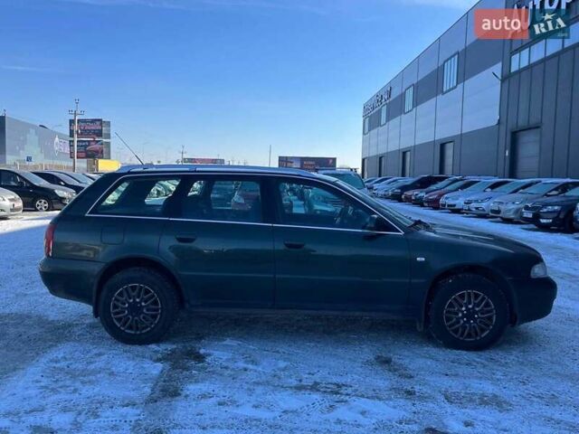 Зеленый Ауди А4, объемом двигателя 1.9 л и пробегом 375 тыс. км за 4390 $, фото 34 на Automoto.ua