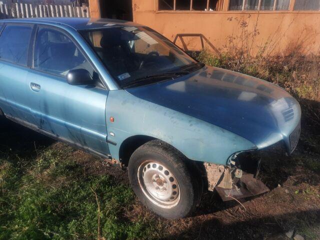 Зелений Ауді А4, об'ємом двигуна 1.9 л та пробігом 3 тис. км за 15 $, фото 2 на Automoto.ua