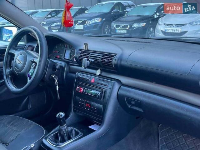 Зеленый Ауди А4, объемом двигателя 1.9 л и пробегом 375 тыс. км за 4390 $, фото 32 на Automoto.ua