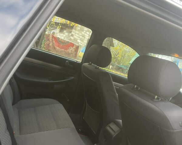 Зеленый Ауди А4, объемом двигателя 1.6 л и пробегом 300 тыс. км за 4100 $, фото 8 на Automoto.ua