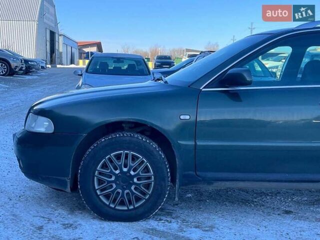 Зеленый Ауди А4, объемом двигателя 1.9 л и пробегом 375 тыс. км за 4390 $, фото 38 на Automoto.ua