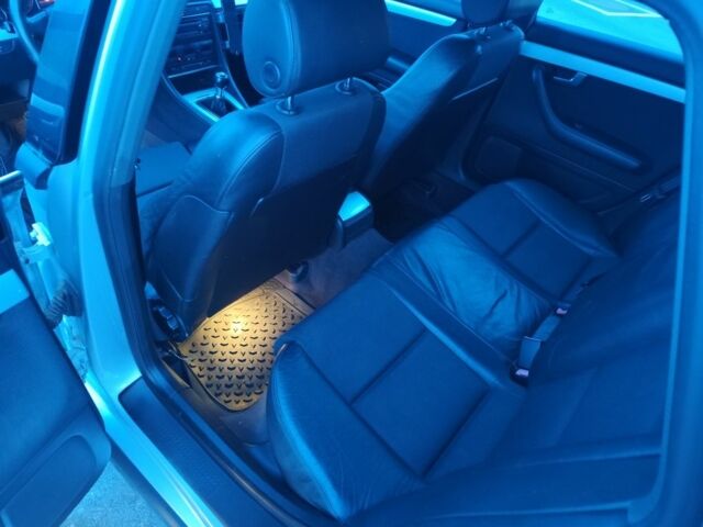 Зеленый Ауди А4, объемом двигателя 1.5 л и пробегом 303 тыс. км за 3300 $, фото 13 на Automoto.ua