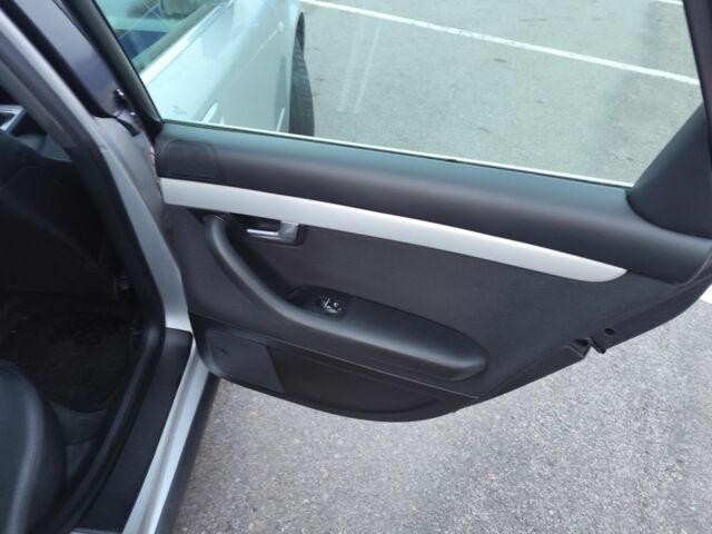 Зеленый Ауди А4, объемом двигателя 1.5 л и пробегом 303 тыс. км за 3300 $, фото 14 на Automoto.ua