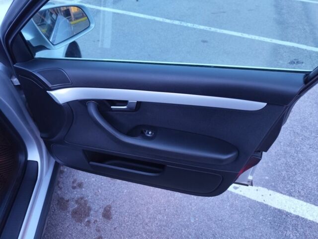 Зеленый Ауди А4, объемом двигателя 1.5 л и пробегом 303 тыс. км за 3300 $, фото 16 на Automoto.ua