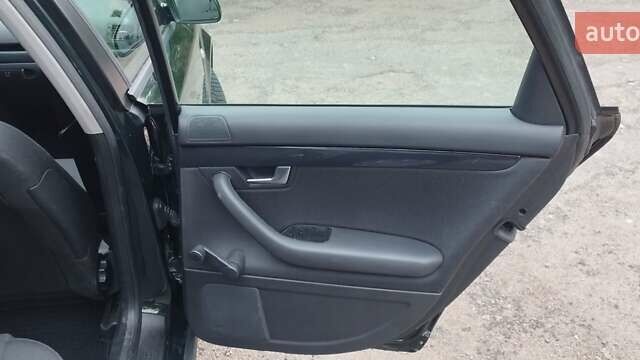 Зеленый Ауди А4, объемом двигателя 2 л и пробегом 201 тыс. км за 5899 $, фото 53 на Automoto.ua