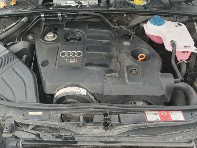 Зеленый Ауди А4, объемом двигателя 1.9 л и пробегом 333 тыс. км за 3000 $, фото 15 на Automoto.ua