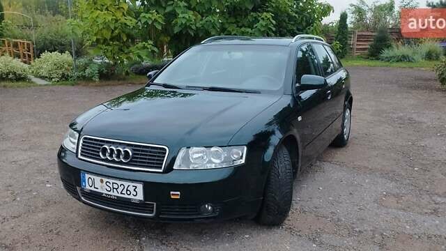 Зеленый Ауди А4, объемом двигателя 2 л и пробегом 201 тыс. км за 6100 $, фото 1 на Automoto.ua
