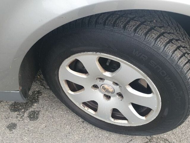 Зеленый Ауди А4, объемом двигателя 1.9 л и пробегом 333 тыс. км за 3000 $, фото 4 на Automoto.ua