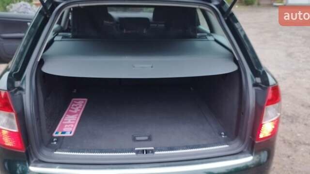 Зеленый Ауди А4, объемом двигателя 2 л и пробегом 201 тыс. км за 5899 $, фото 46 на Automoto.ua