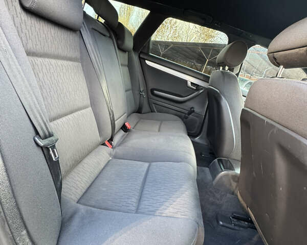 Зеленый Ауди А4, объемом двигателя 1.6 л и пробегом 224 тыс. км за 5800 $, фото 30 на Automoto.ua