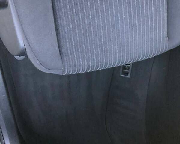 Зеленый Ауди А4, объемом двигателя 1.6 л и пробегом 203 тыс. км за 5300 $, фото 29 на Automoto.ua