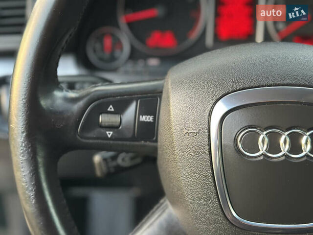 Зелений Ауді А4, об'ємом двигуна 1.8 л та пробігом 209 тис. км за 7300 $, фото 16 на Automoto.ua