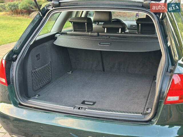 Зелений Ауді А4, об'ємом двигуна 1.8 л та пробігом 209 тис. км за 7300 $, фото 35 на Automoto.ua