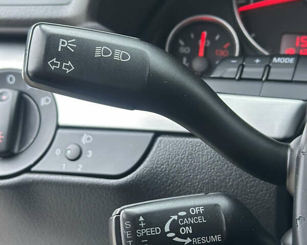 Зеленый Ауди А4, объемом двигателя 1.8 л и пробегом 209 тыс. км за 7200 $, фото 25 на Automoto.ua