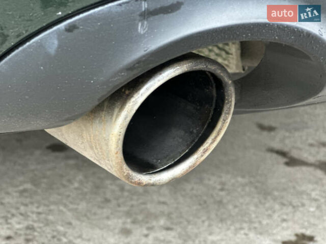 Зеленый Ауди А4, объемом двигателя 1.8 л и пробегом 209 тыс. км за 7200 $, фото 65 на Automoto.ua