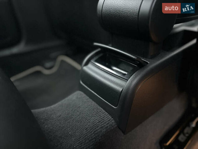 Зеленый Ауди А4, объемом двигателя 1.8 л и пробегом 209 тыс. км за 7200 $, фото 47 на Automoto.ua