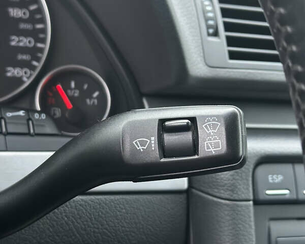 Зеленый Ауди А4, объемом двигателя 1.8 л и пробегом 209 тыс. км за 7200 $, фото 26 на Automoto.ua