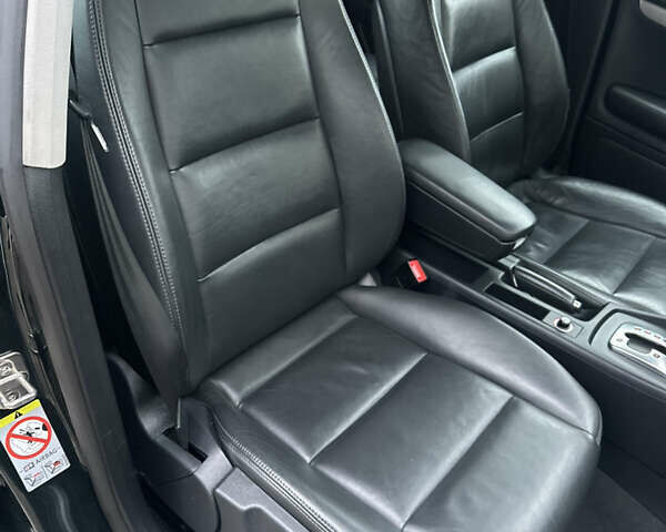 Зеленый Ауди А4, объемом двигателя 1.8 л и пробегом 209 тыс. км за 7200 $, фото 56 на Automoto.ua