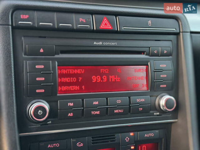 Зелений Ауді А4, об'ємом двигуна 1.8 л та пробігом 209 тис. км за 7450 $, фото 20 на Automoto.ua