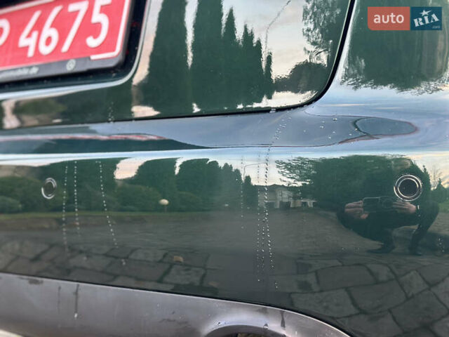 Зелений Ауді А4, об'ємом двигуна 1.8 л та пробігом 209 тис. км за 7300 $, фото 67 на Automoto.ua