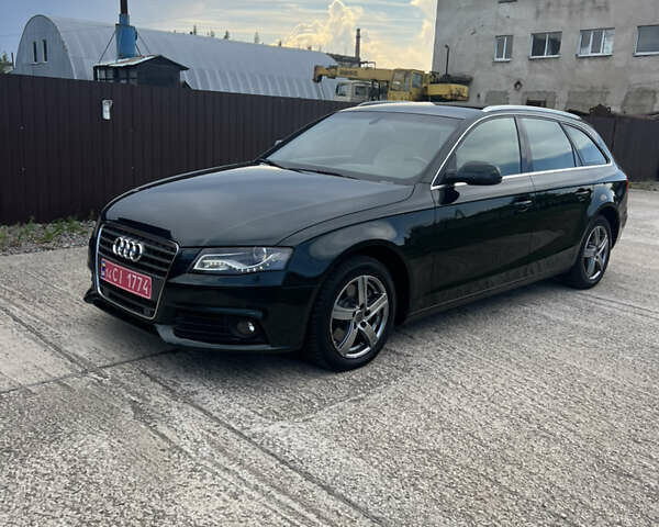 Зелений Ауді А4, об'ємом двигуна 1.8 л та пробігом 197 тис. км за 8600 $, фото 13 на Automoto.ua